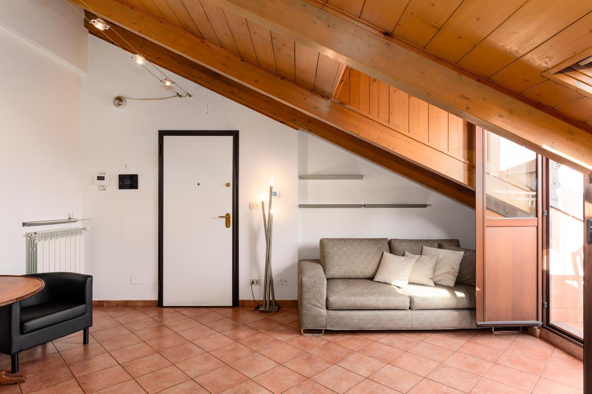Apartament Ampia Mansarda E Terrazzo 10 Minuti Dal Centro Turyn Zewnętrze zdjęcie